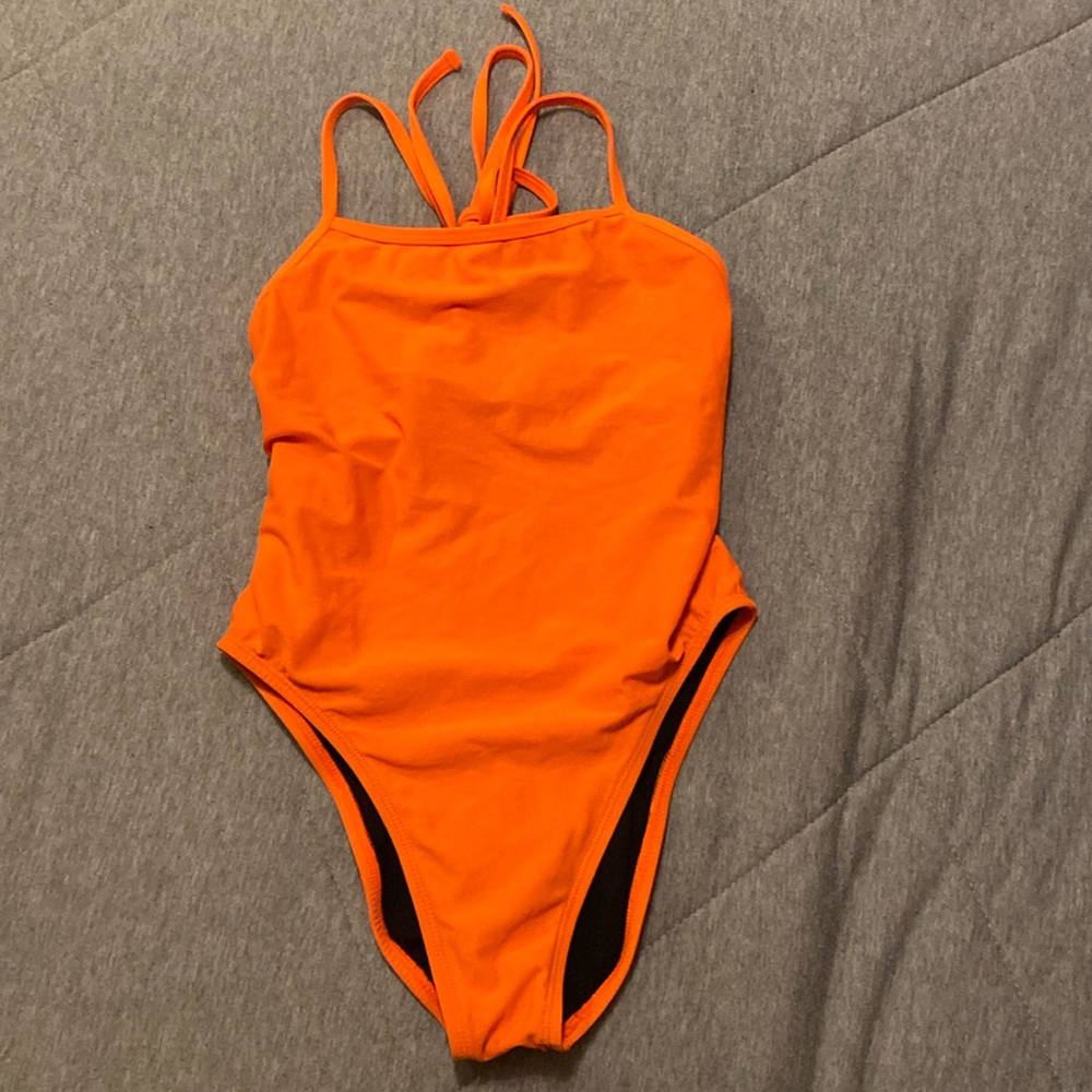 Women’s Jolyn one piece swim suit orange size 32